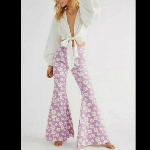 Free People Denim - We The Free Just Float on Flare Pants Size 35 Short